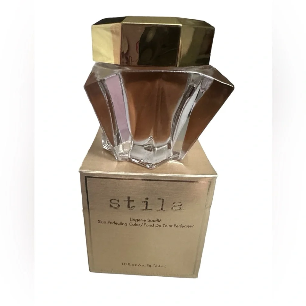 Stila Lingerie Souffle Skin Perfecting Color- Shade 8.0 NIB